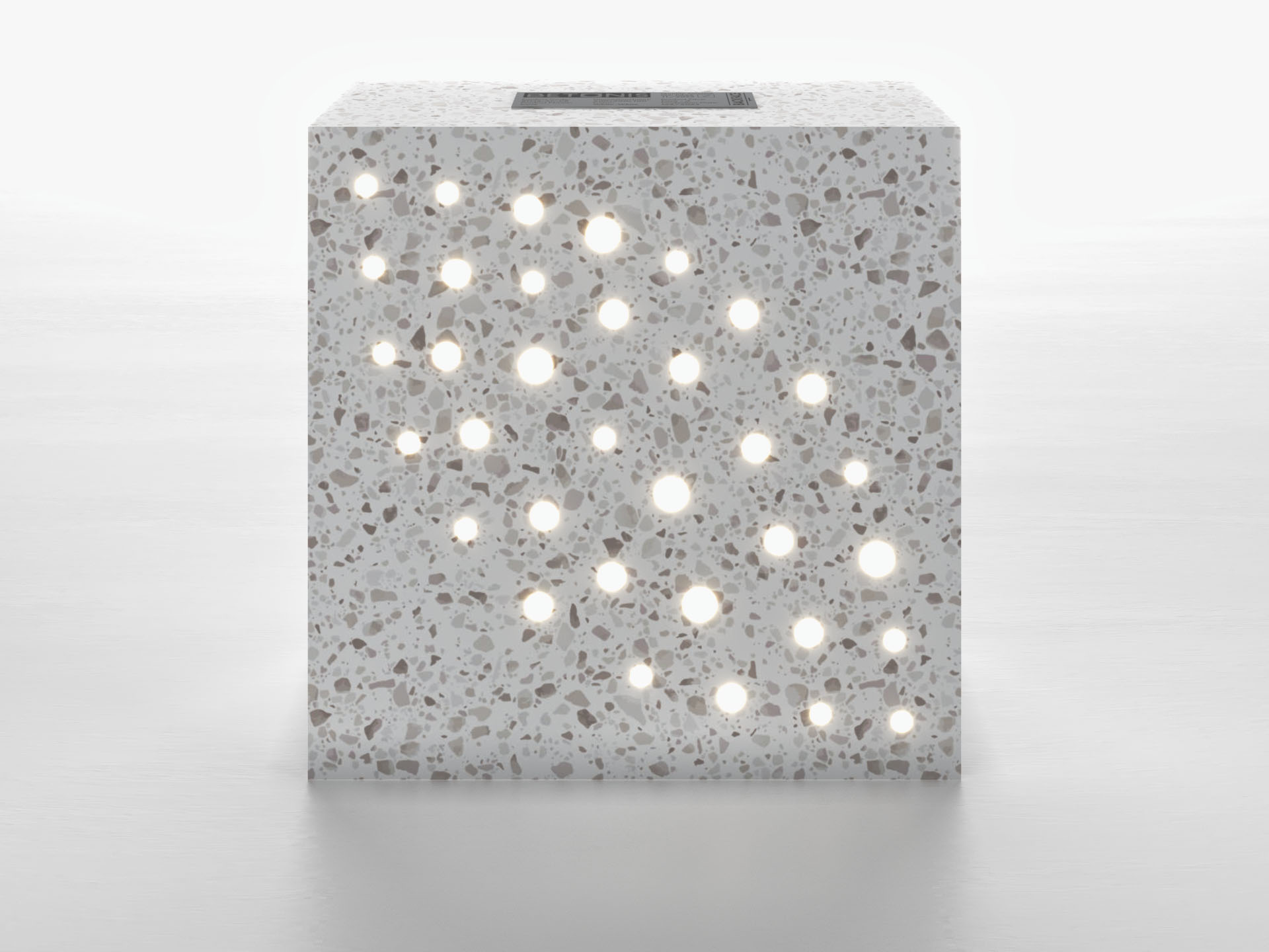 Core - 200x200x100mm Arka Görünüş