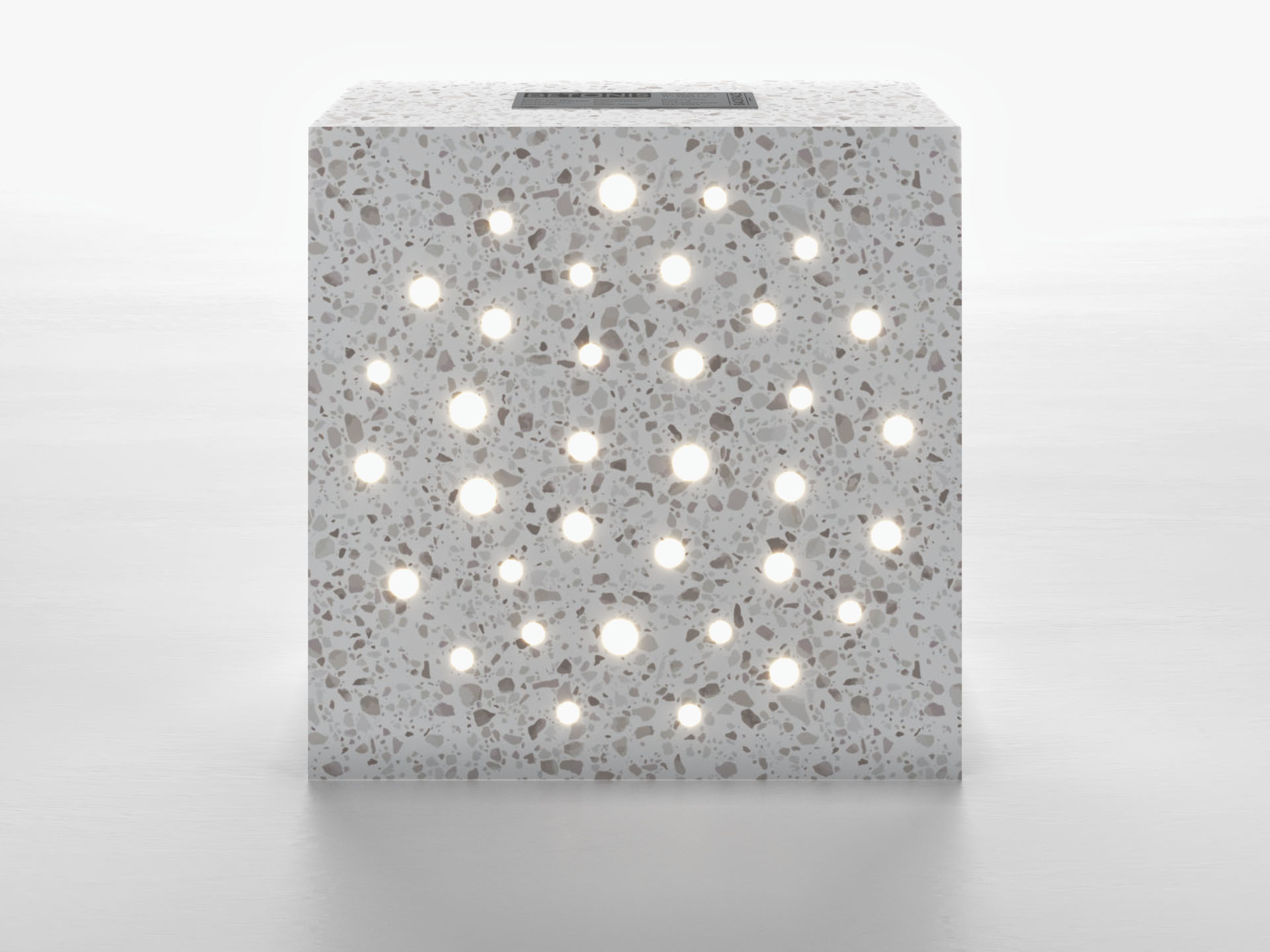 Enceladus - 200x200x100mm Arka Görünüş